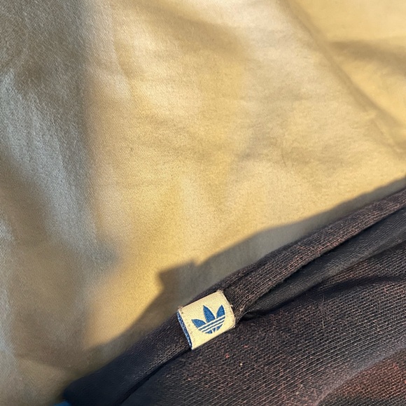 VINTAGE ADIDAS SWEATER - Picture 6 of 6